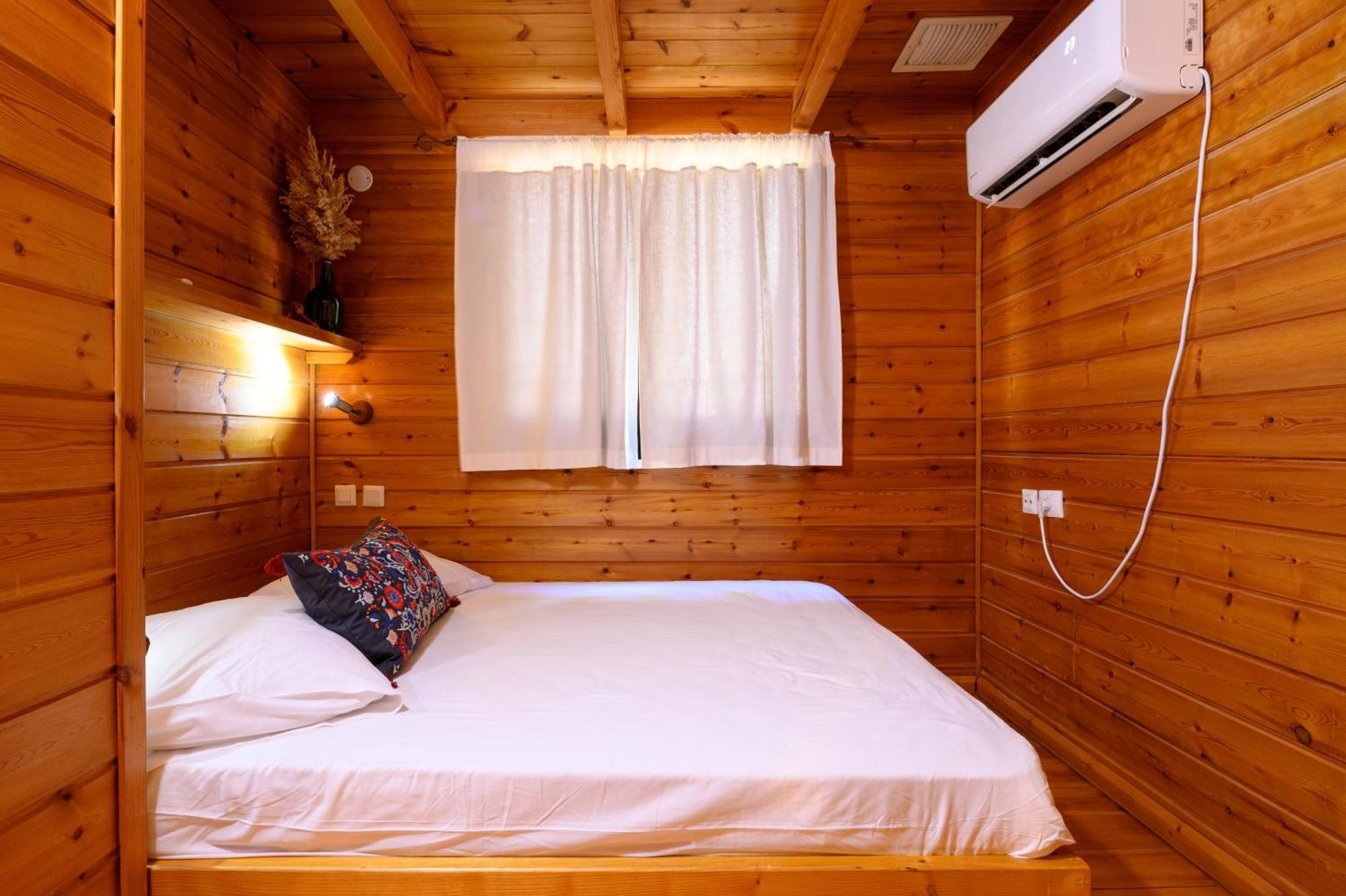 Belfer's Dead Sea Cabins