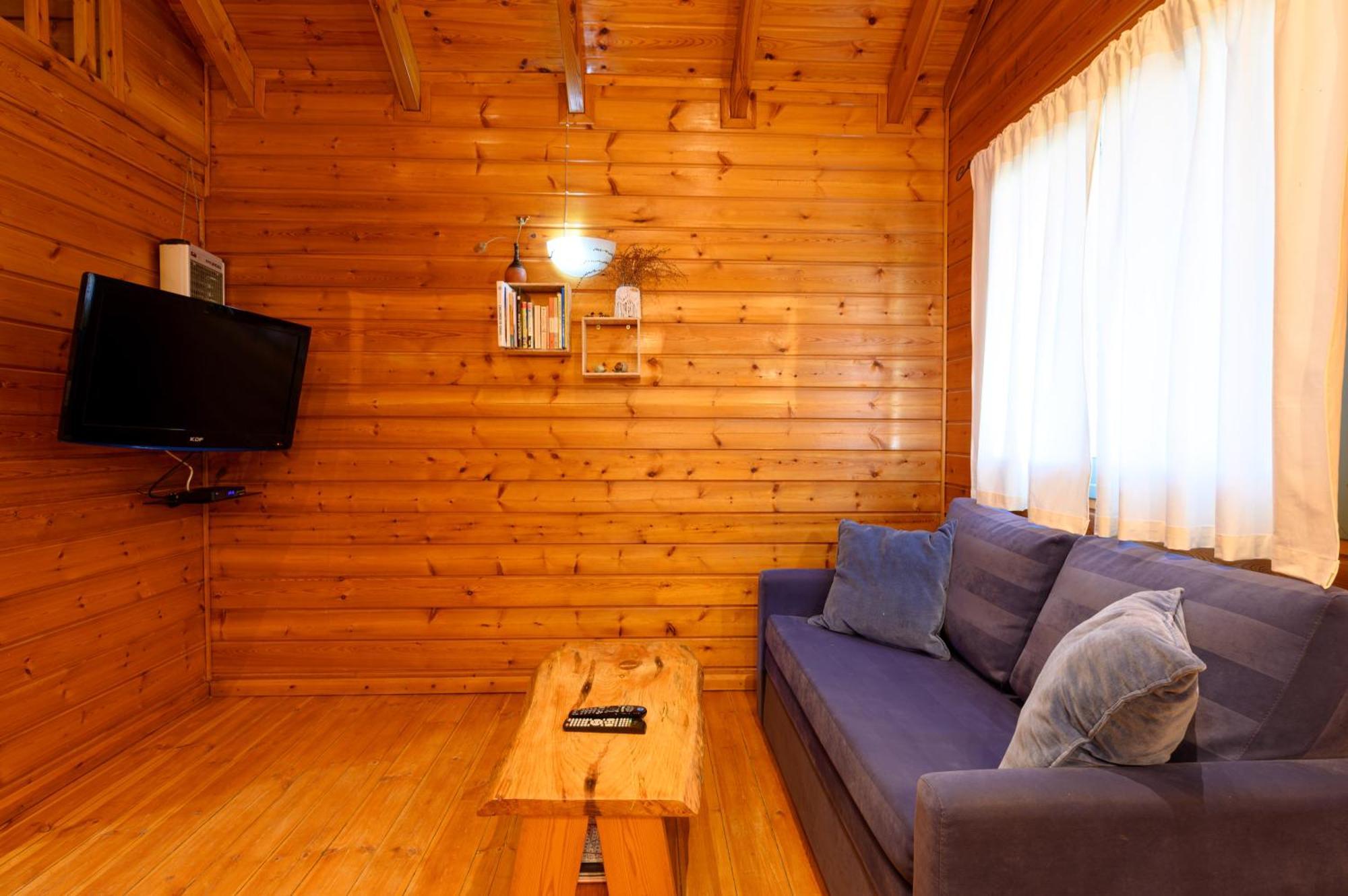 Lodge Belfer's Dead Sea Cabins