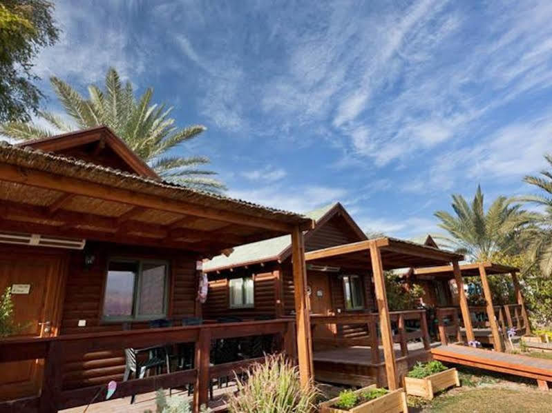 Belfer's Dead Sea Cabins *