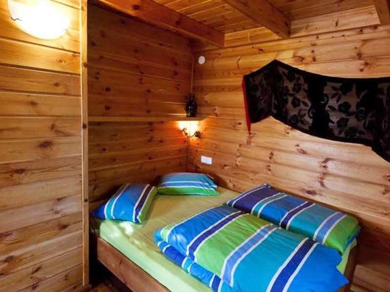 Belfer's Dead Sea Cabins Lodge *